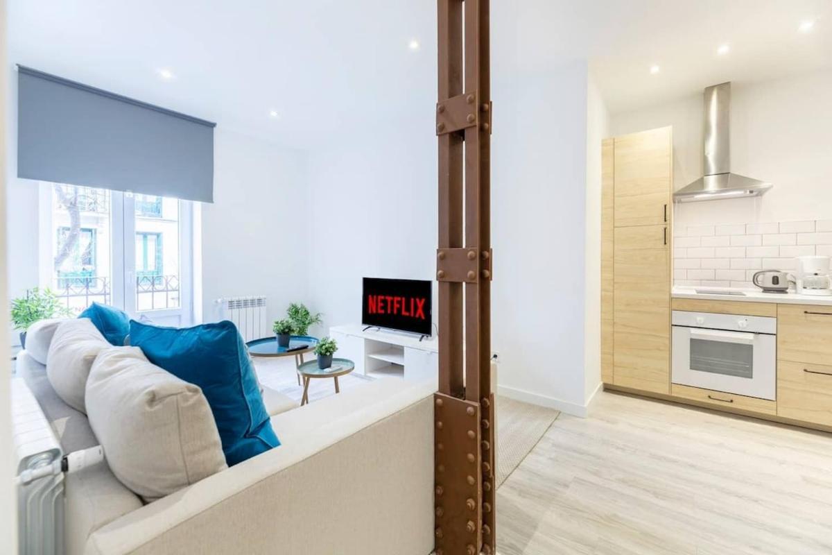 Encantador Apartamento Atocha Madri Exterior foto