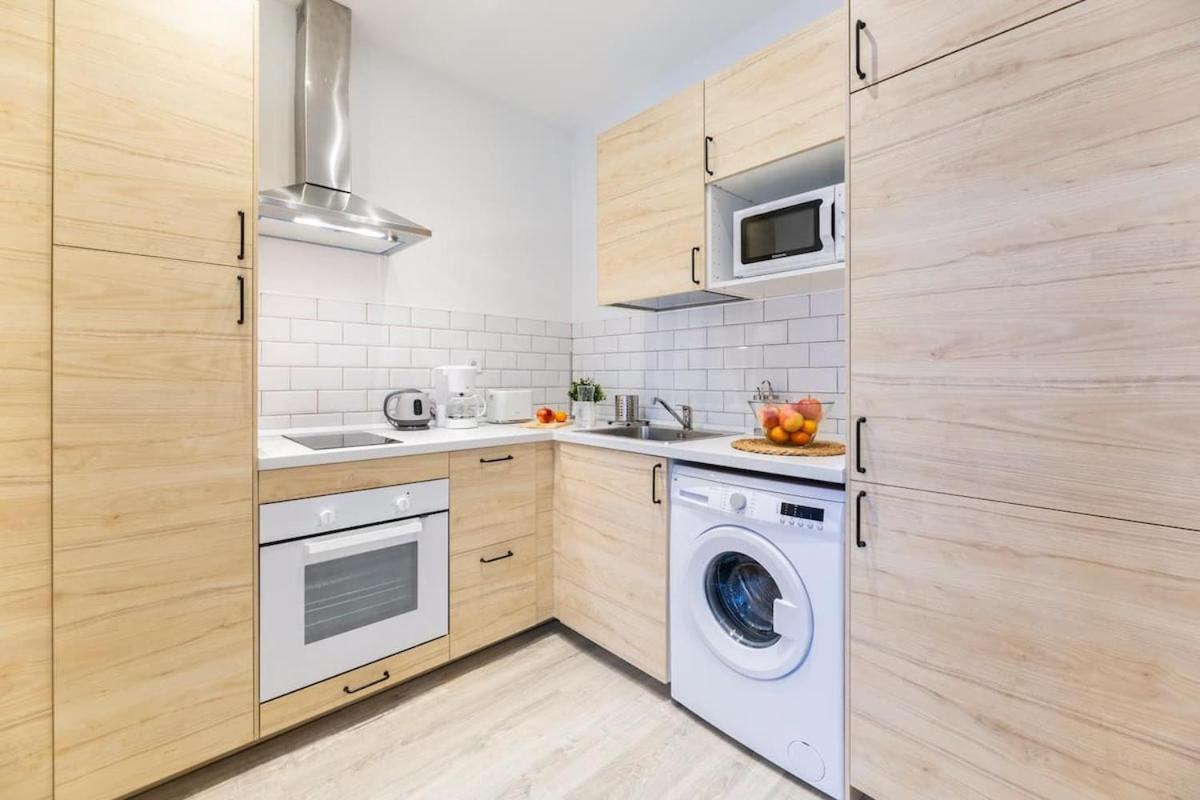 Encantador Apartamento Atocha Madri Exterior foto