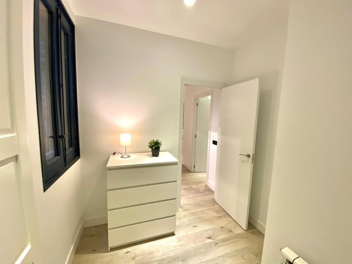 Encantador Apartamento Atocha Madri Exterior foto